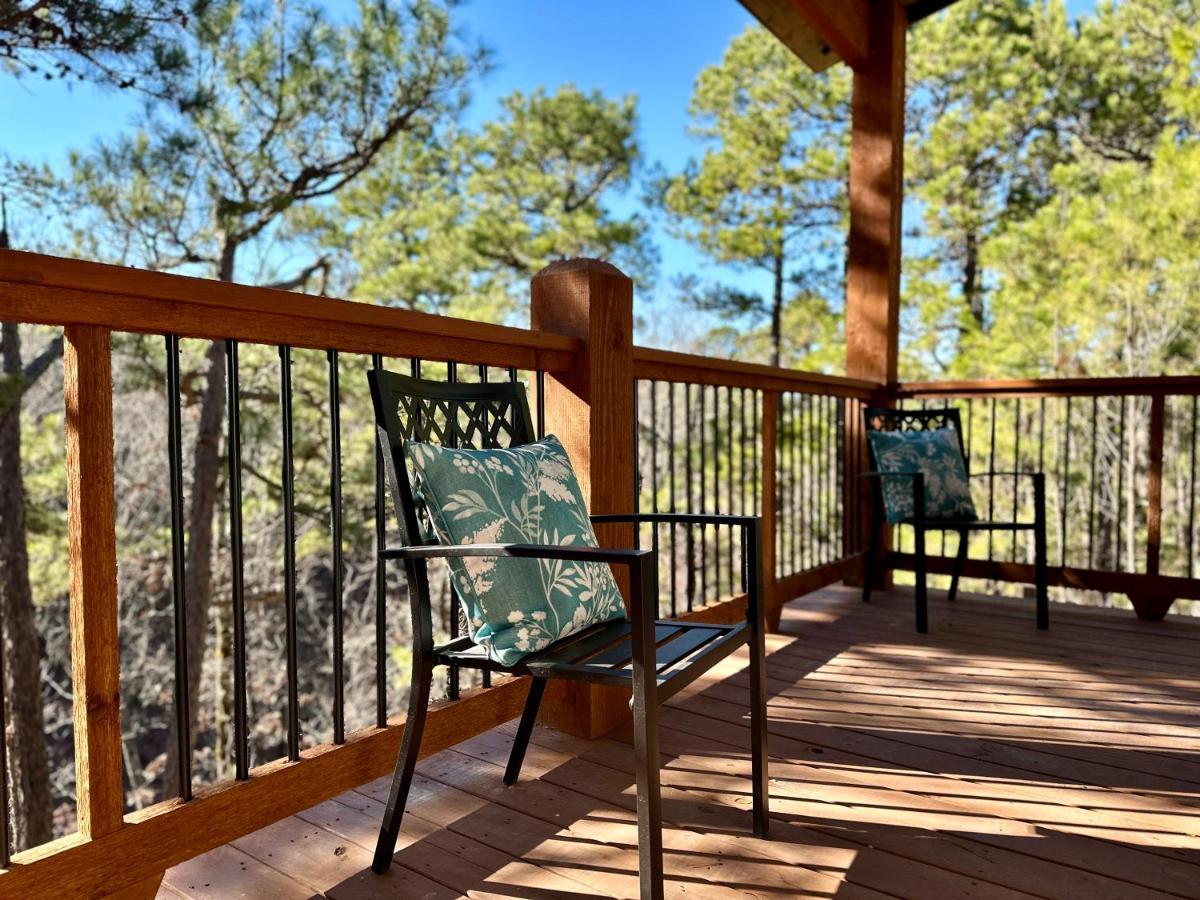 New Luxury Cabin, Hot Tub, Forest Views,Hotel Style Amenities Broken Bow Exteriör bild