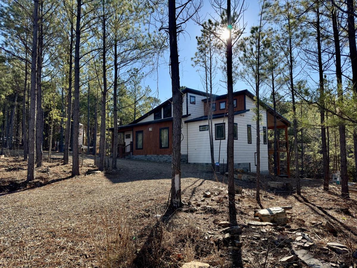 New Luxury Cabin, Hot Tub, Forest Views,Hotel Style Amenities Broken Bow Exteriör bild
