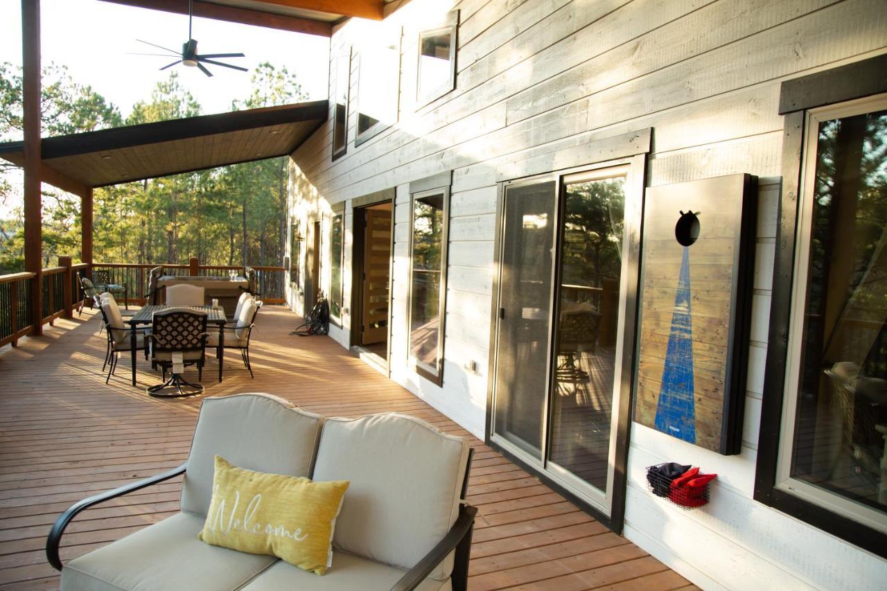 New Luxury Cabin, Hot Tub, Forest Views,Hotel Style Amenities Broken Bow Exteriör bild